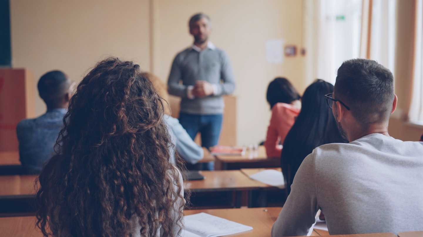 Warum Face-to-Face-Nachhilfe weiterhin so wirkungsvoll ist